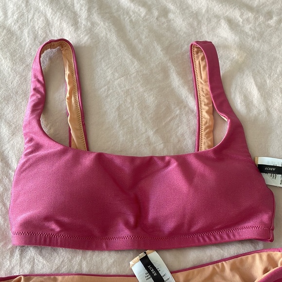 Bikini - Picture 2 of 4